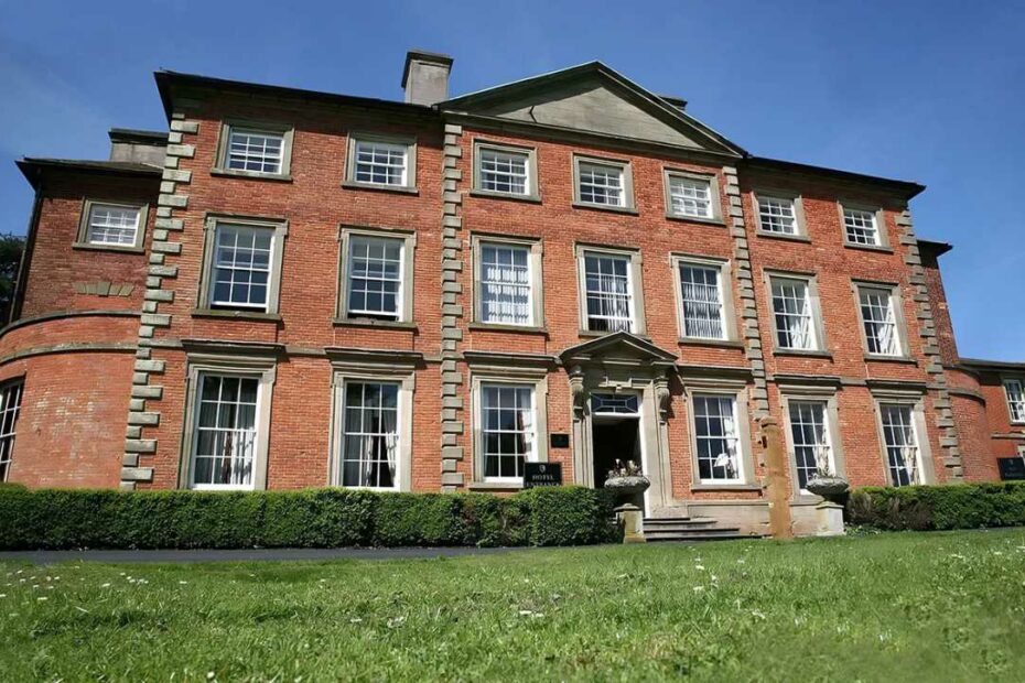 Macdonald Ansty Hall Weddings by Select Mobile Disco & DJ Hire