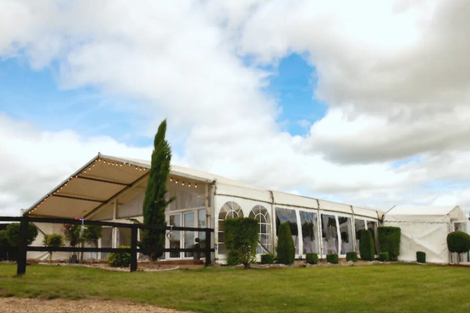 Rosewood Pavilion Weddings by Select Mobile Disco & DJ Hire