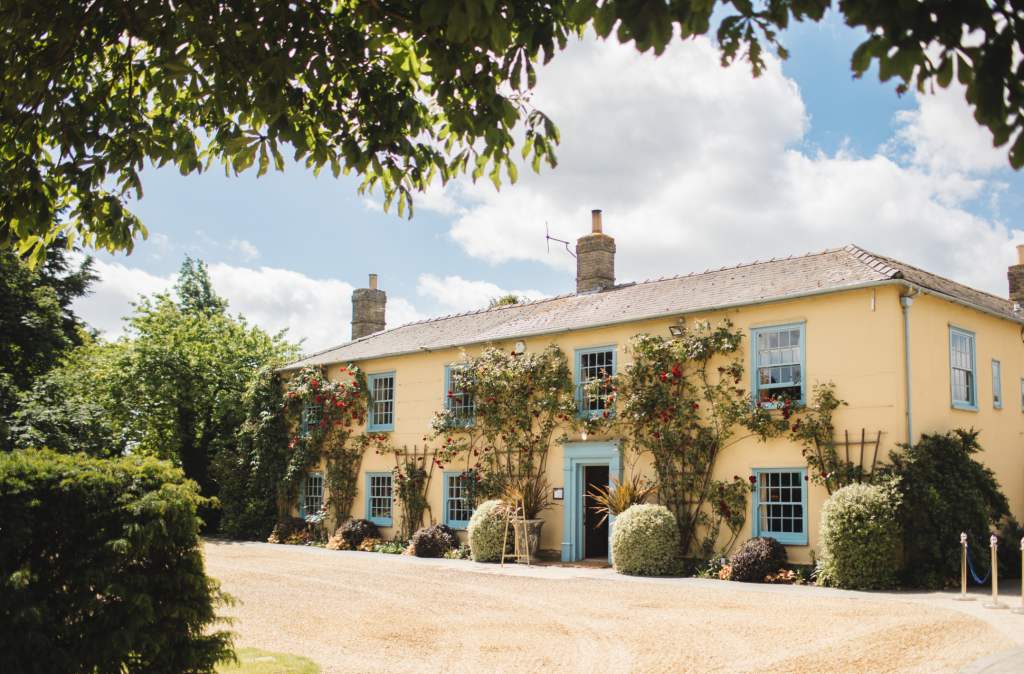 South Farm Wedding DJ Hire & Disco Hire