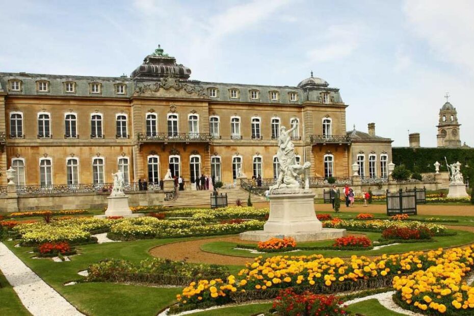 Wrest Park Weddings by Select Mobile Disco & DJ Hire
